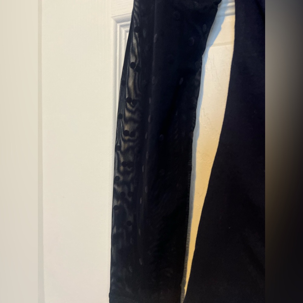 H&M Dark Blue Long laced sleeve top size S - Picture 2 of 3
